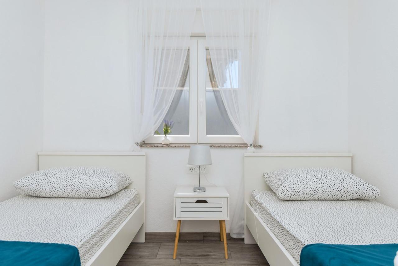 Makarska Dalija Apartment Екстериор снимка
