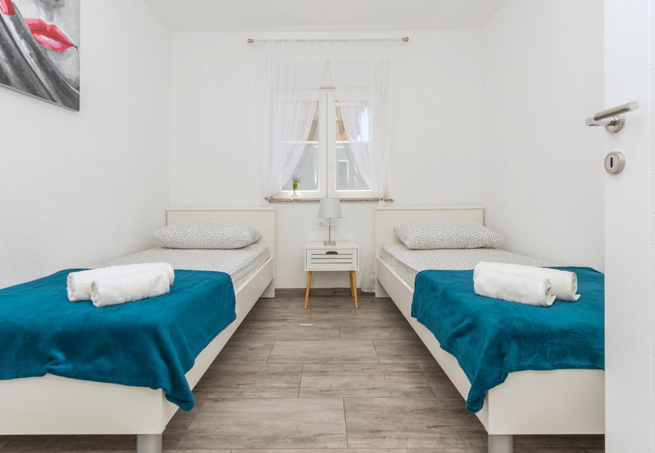 Makarska Dalija Apartment Екстериор снимка