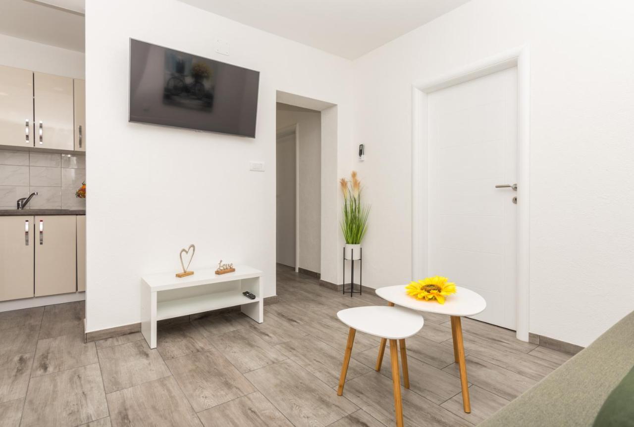 Makarska Dalija Apartment Екстериор снимка